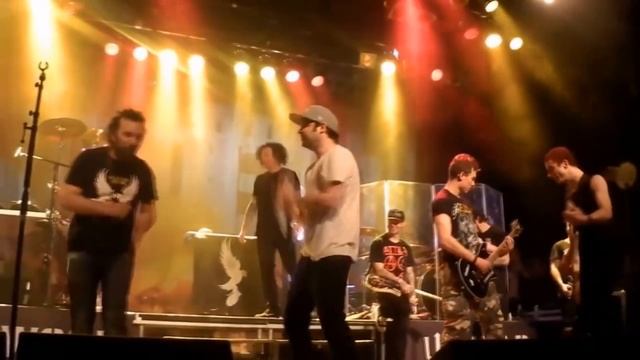 Забавные Моменты На Концертах Hollywood Undead #3 смотреть онлайн