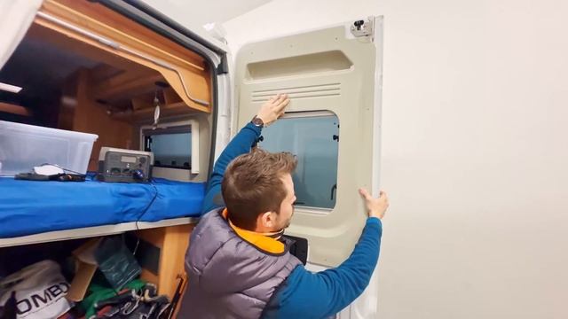 Abbiamo INIZIATO la COIBENTAZIONE del VAN 🚐 IL MIGLIORE 🙌 ISOLAMENTO TERMICO смотреть онлайн
