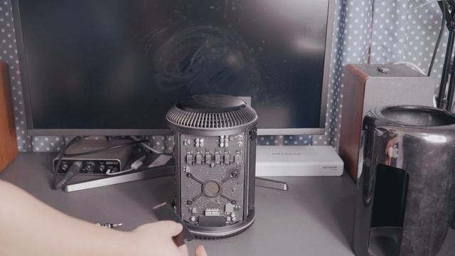 只需“20元”随意扩展硬盘空间,最最廉价的扩展MAC PRO2013垃圾桶的SSD方案没有之一 смотреть онлайн