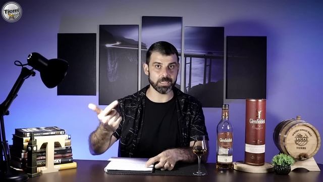 Whisky Glenfiddich 15 anos o matador de Johnnie Walker Blue Label! смотреть онлайн