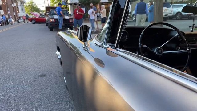 1960 Cadillac Coupe DeVille смотреть онлайн