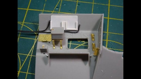 Dragon 1/35 Scale M7 PRIEST Mid Production Kitbash/Conversion to Canadian D Day Priest - INTERIOR