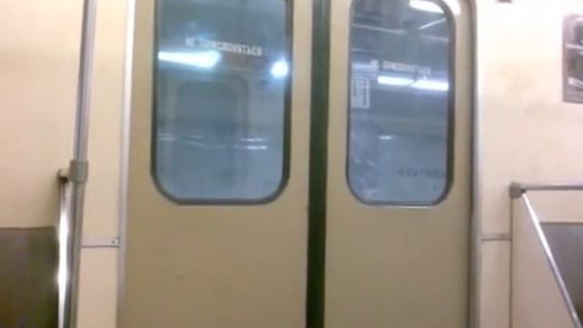 Метро. Меня с конечной станции увезли в депо на ночлег смотреть онлайн