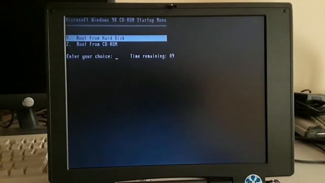 Ancient Laptop part 3: Windows 98 Installation смотреть онлайн