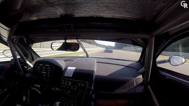 Aston Martin DBR9 GT1 on Spa + Onboard : V12 Pure Sound ! [HD] смотреть онлайн
