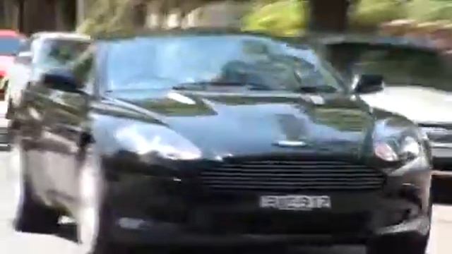 Aston Martin DB9 2006 | Driving the Stunning DB9 | Performance | Drive.com.au смотреть онлайн
