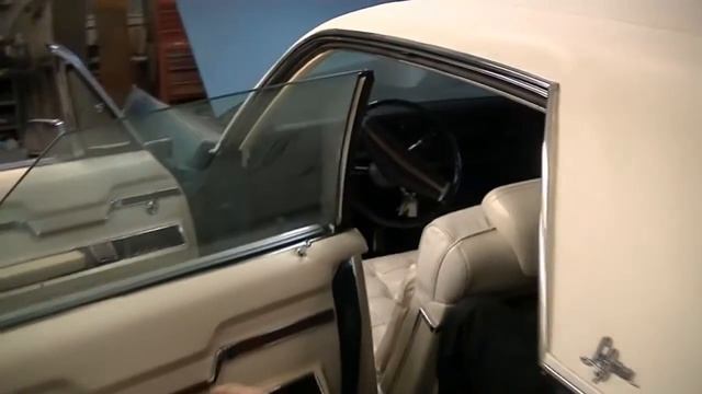 Running after Years in Storage - 1972 Chrysler Imperial LeBaron смотреть онлайн