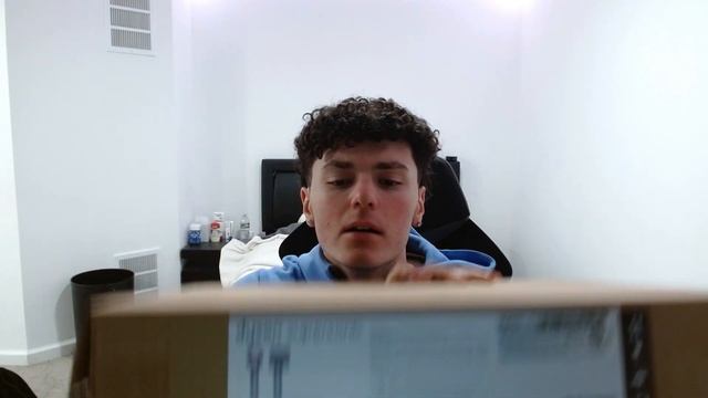 I tried AirPod Reselling in 2024 (Part 8) смотреть онлайн