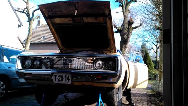 1970 Chrysler Newport no exhaust смотреть онлайн