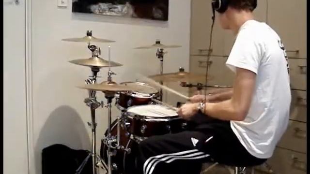 Vampire Weekend - Walcott смотреть онлайн