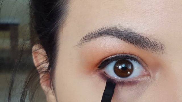 Bold Purple Lower Lash-Line Using Mac Eyeshadows! смотреть онлайн