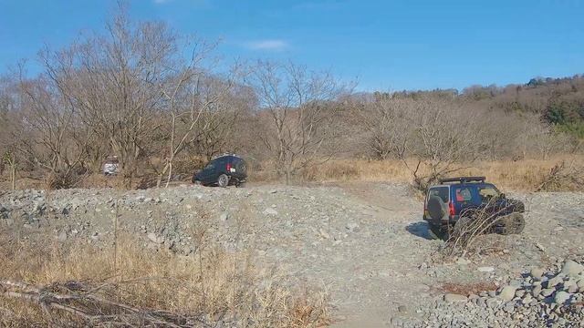 ジムニーに負けまいと頑張るラッシュ！　キャンプ地探しは　　　　　　　何気に楽しいね！　4センチリフト　Daihatsu Terios 　Toyota Rush Vs Suzuki Jimny
