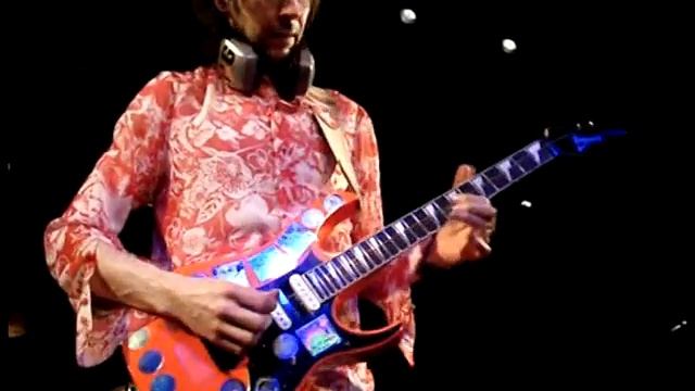 Paul Gilbert - Live at Batschkapp - May 29th 2007 - Three E's For Edward (20 of 24) смотреть онлайн