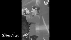 Хосок и Тэхён Моменты "V-HOPE"