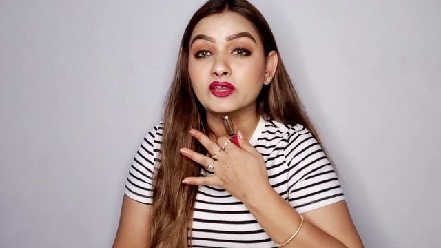 Faces Canada Comfy Matte lipstick Review and Lip Swatches. Honest product review. Makeovers Meghna. смотреть онлайн
