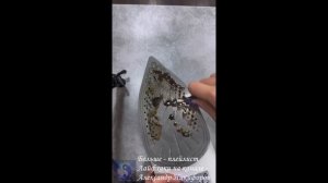 Лайфхак. Очищаем подошву утюга