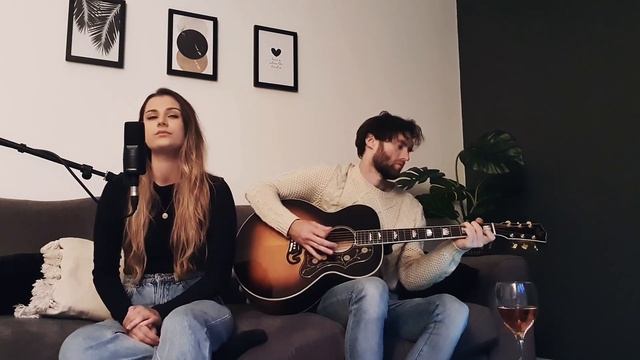 Fleetwood Mac - Dreams Acoustic Cover смотреть онлайн