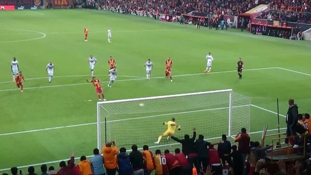 selcuk inan 4-1 galatasaray - sivasspor смотреть онлайн
