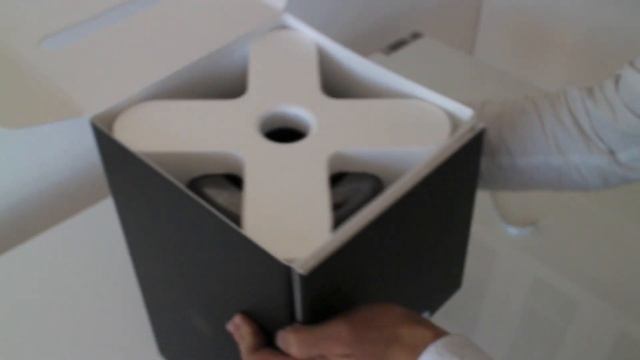 【前編】「Mac Pro (Late 2013)」 開封の儀！ - Unboxing of the new Mac Pro смотреть онлайн