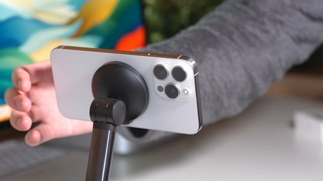 「黑貓」人物居中終極版？Belkin Stand Pro 智慧追蹤雲台，首款 Apple DockKit 的配件上手評測！ смотреть онлайн