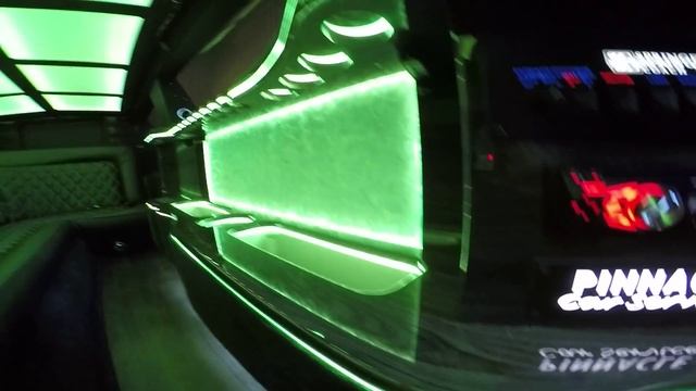 Chrysler 300 Limousine 140" Stretch смотреть онлайн
