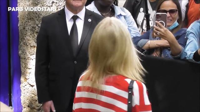 Chloe Cherry ( Euphoria ) @ Paris 26 june 2022 Fashion Week show Kenzo смотреть онлайн