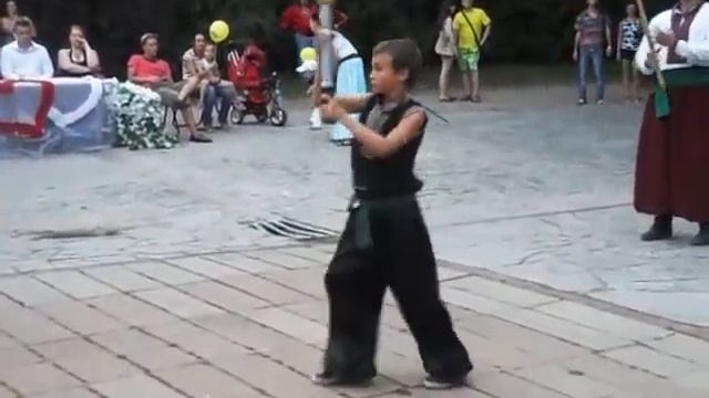 SDC12919.AVI 20 хвилин Вінниця День Незалежності смотреть онлайн