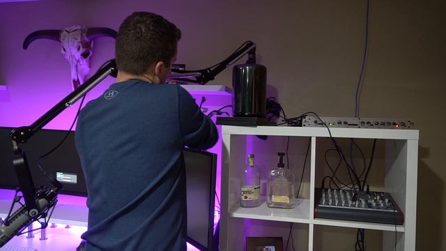 Trading Office Transformation - From PC to Mac And Back Again смотреть онлайн