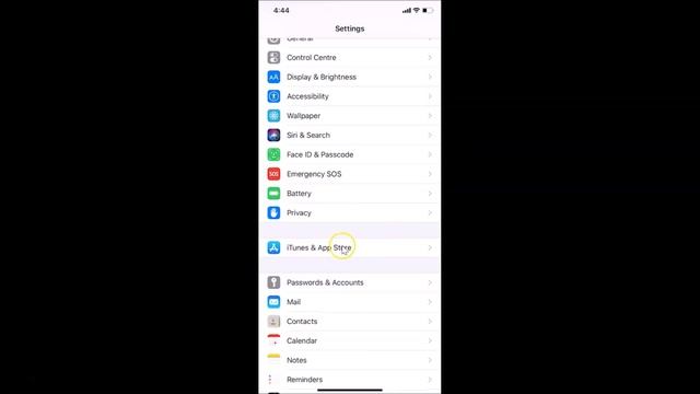 How to Turn Off Automatic App Updates on iPhone (iOS 13.3)? смотреть онлайн