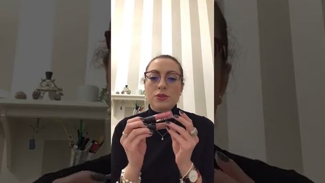 Rossetto liquido EFFETTO MAT - SILK MATTE FLORMA - idratazione e lunga durata in unico prodotto смотреть онлайн