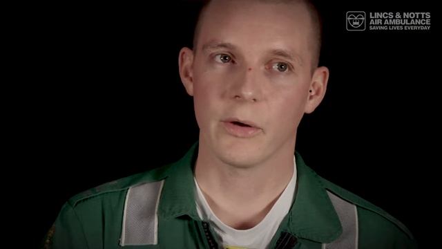 Matthew Moore - Lincs & Notts Air Ambulance Paramedic смотреть онлайн