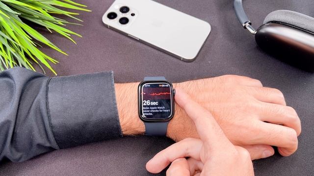 Apple Watch Series 9 How To Use ECG App смотреть онлайн