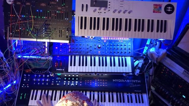 Trying Out the Kijimi's Polyphonic Aftertouch смотреть онлайн