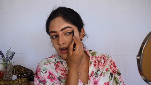 Indian Classical Dance Makeup Tutorial | Manaswini Avvari смотреть онлайн