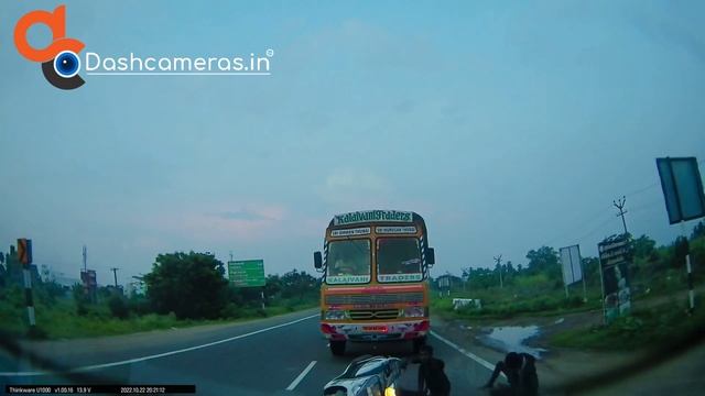 Dashcameras.in | Thinkware U1000 4K UHD Dual-Channel Cloud Dash Cam | Rear Cam video Footage | 2023 смотреть онлайн