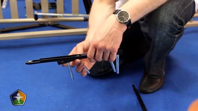 Медицинская кровать Vermeiren LUNA с электроприводом