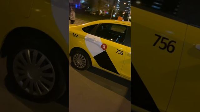 Lada Vesta смотреть онлайн