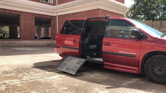 2007 Dodge Grand Caravan SE w/Wheel chair ramp смотреть онлайн