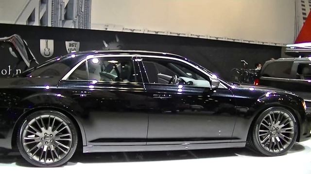 2014 Chrysler 300C Display смотреть онлайн