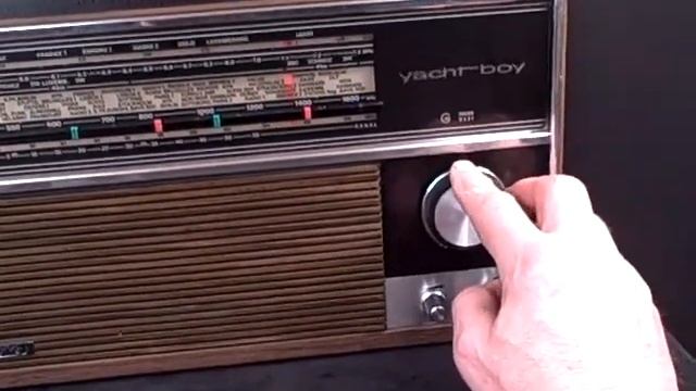 GRUNDIG YACHT BOY 210 WOOD смотреть онлайн