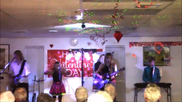 Dreams Fleetwood Mac Cover by Euphoria Family Band | Full Time RV Family on the Road 30 смотреть онлайн