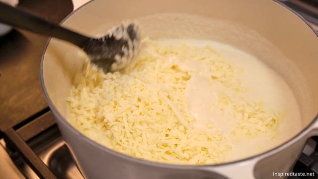 Easy Creamy Mac and Cheese Recipe смотреть онлайн