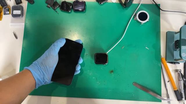 【分解後の接着】Apple Watch SE 44mm バッテリー交換 смотреть онлайн