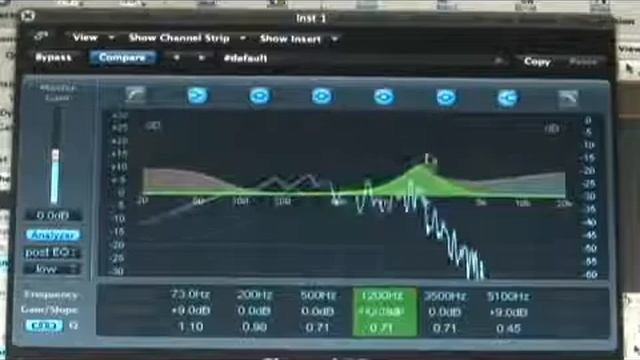 Equalizing a Piano in Logic Pro смотреть онлайн