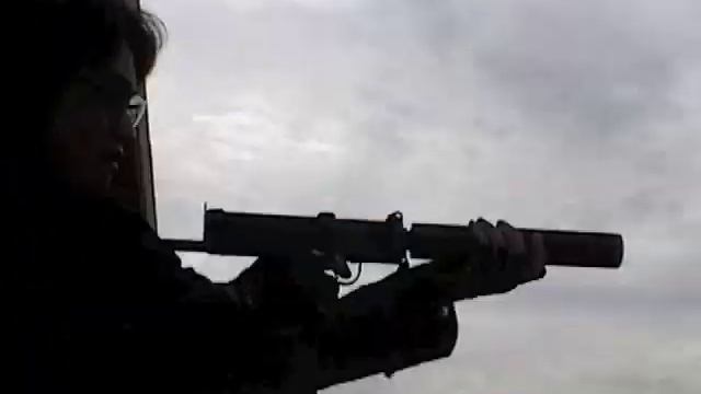 実弾射撃 イングラム MAC-11 短機関銃 (Ingram M11 SMG) смотреть онлайн