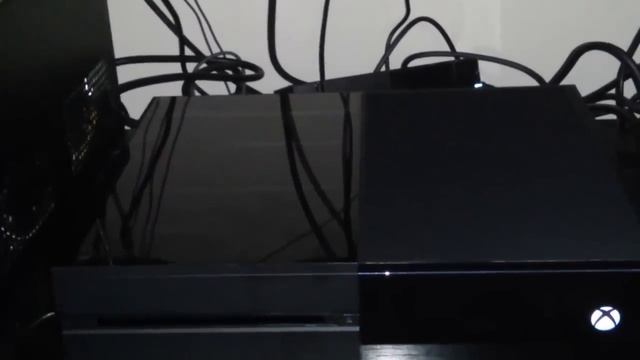 Xbox One Wireless Keyboard Tutorial (Using Windows Logitech Keyboard) смотреть онлайн