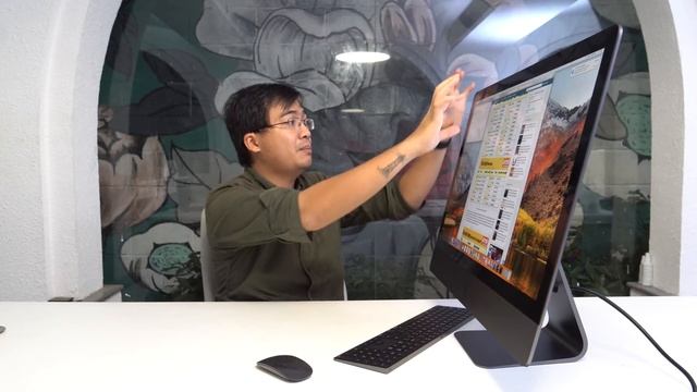Trên tay iMac Pro: bản thấp nhất giá 120 triệu, giải pháp lưu trữ quá thông minh смотреть онлайн