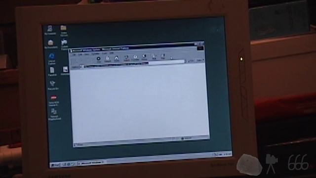 Windows 98 SE Turned 20 Today! смотреть онлайн