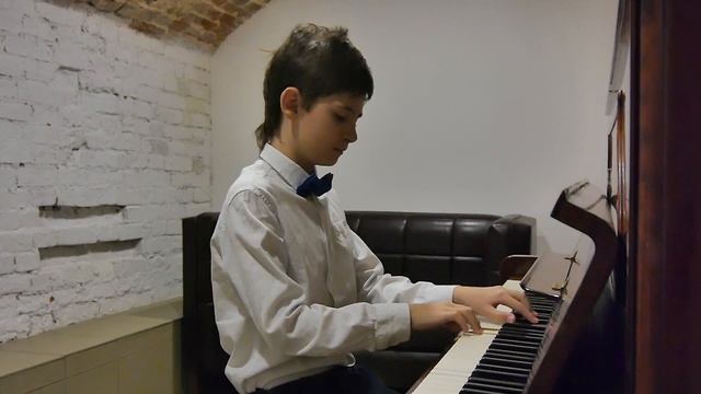 Сонатина Д. Кабалевский смотреть онлайн