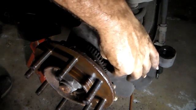 How to remove a front rotor 2001 dodge ram 3500 dually pt 3 of 3 смотреть онлайн
